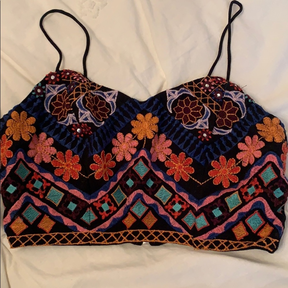 Crop top